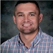 Profesor titulado en Curriculum y Geografia.  Tengo mas que 15 años dando clases cerca a la frontera de Mexico y Estados Unidos.